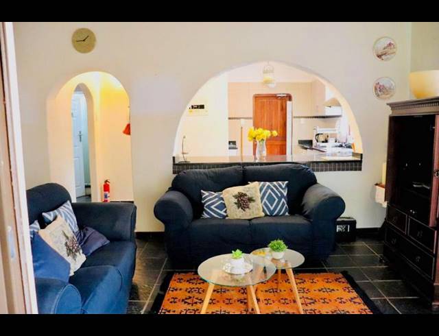 2 BEDROOM TOWNHOUSE FOR SALE IN GLENMORE